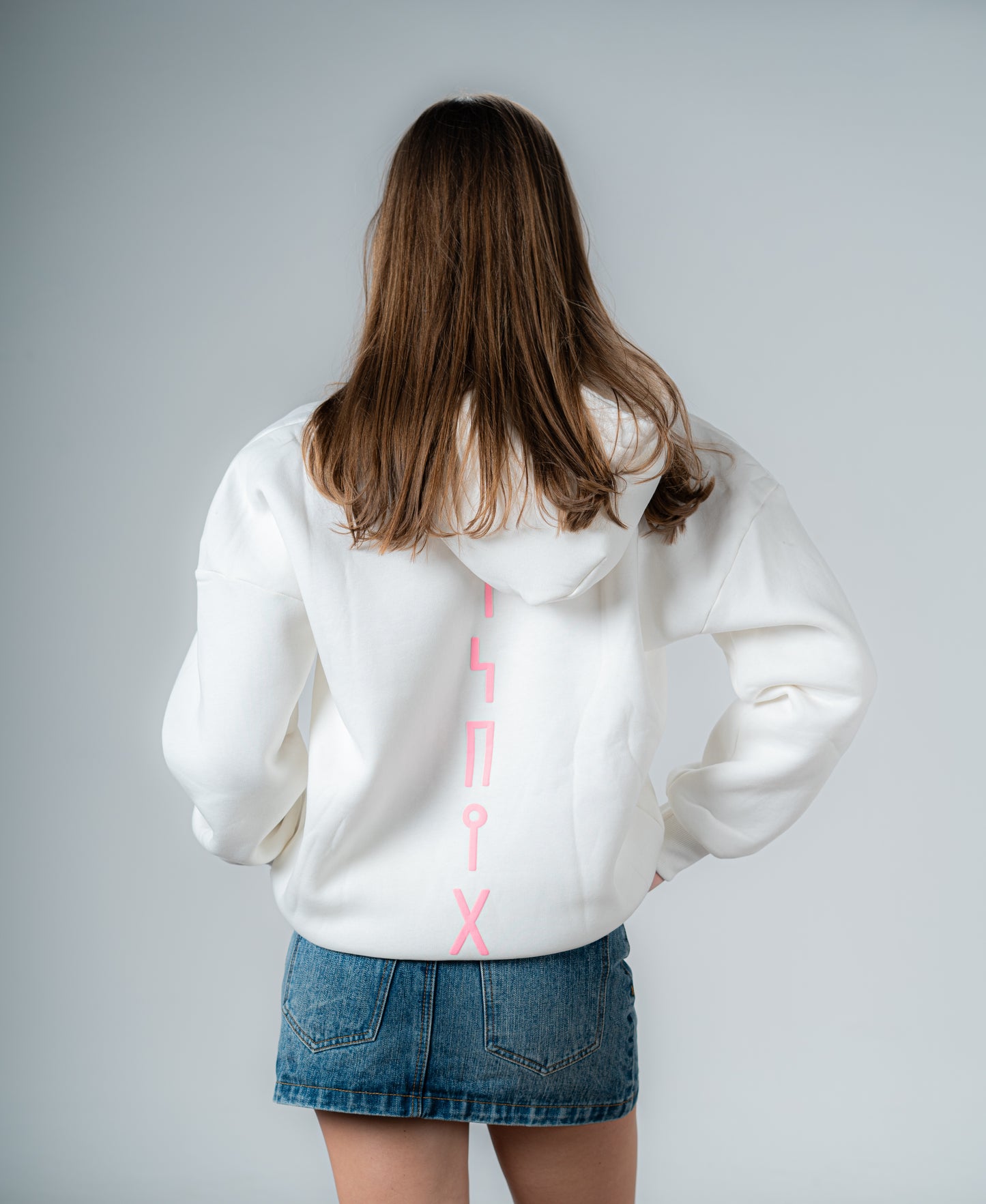 MUSND WHITE HOODIE