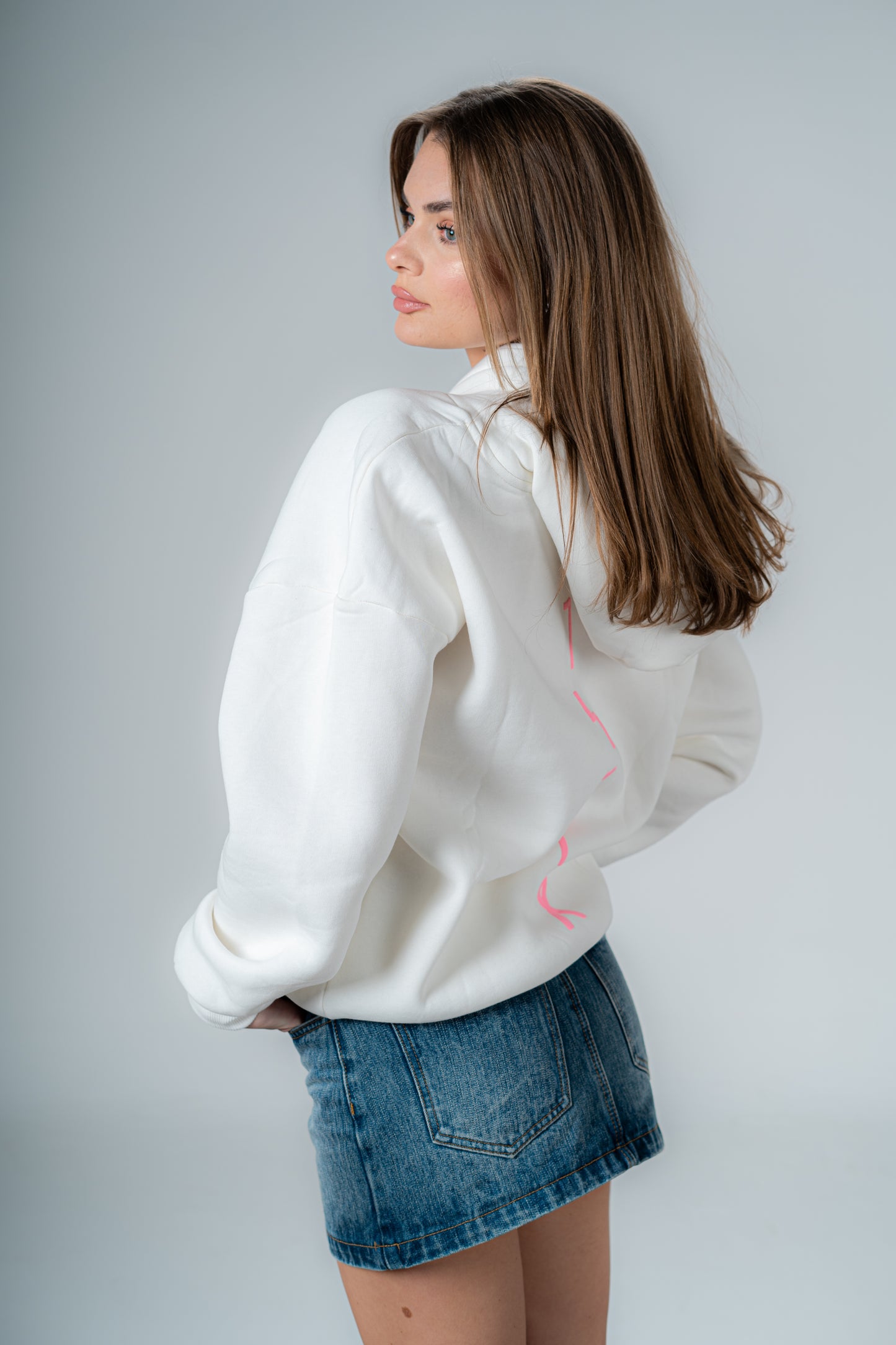 MUSND WHITE HOODIE