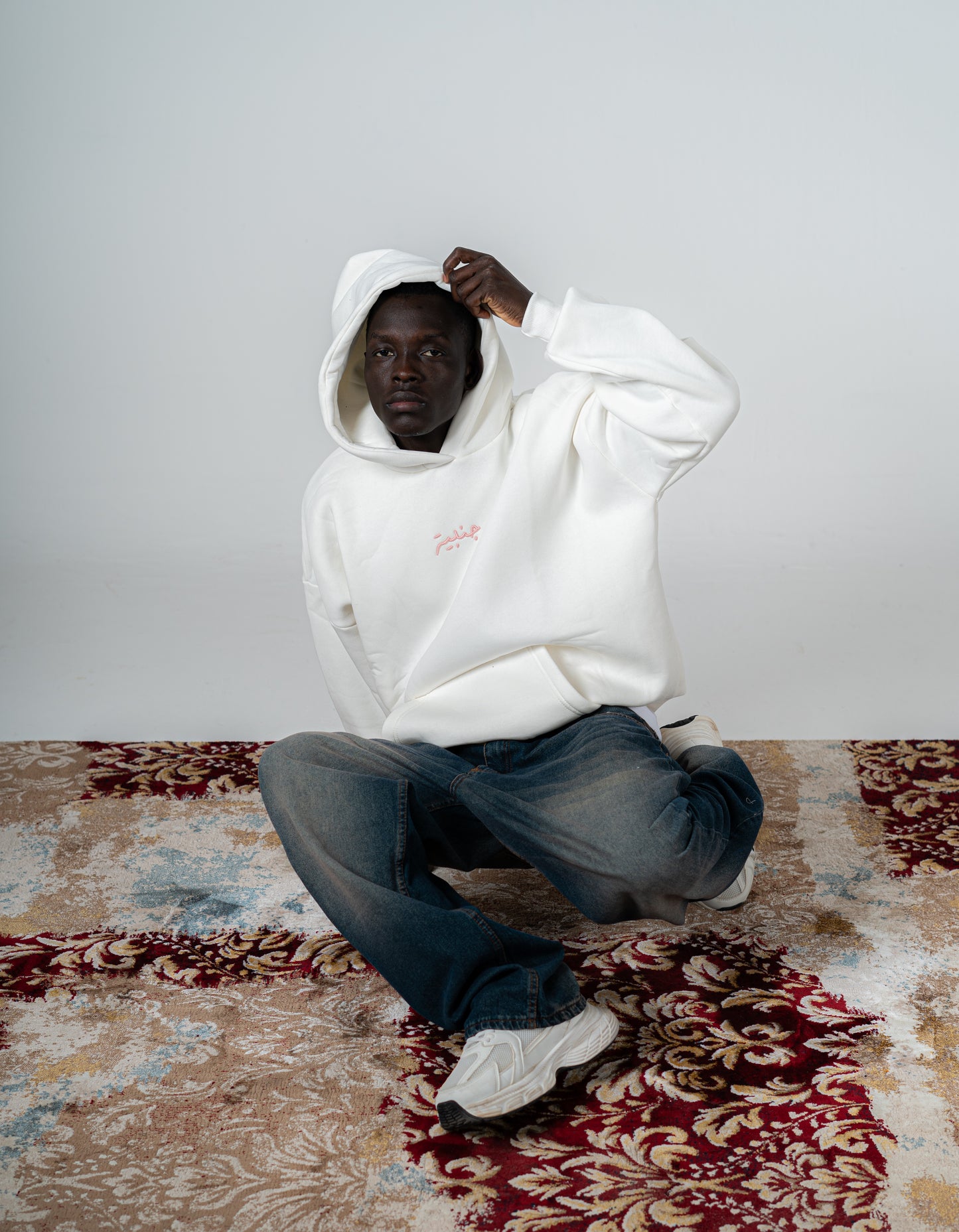 MUSND WHITE HOODIE