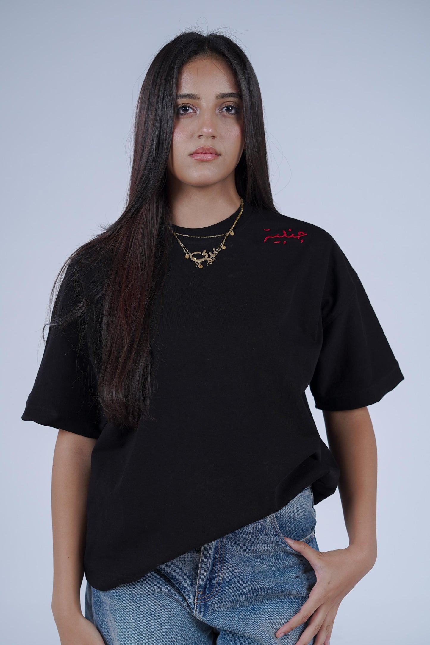 MUGHMAQ BLACK TEE